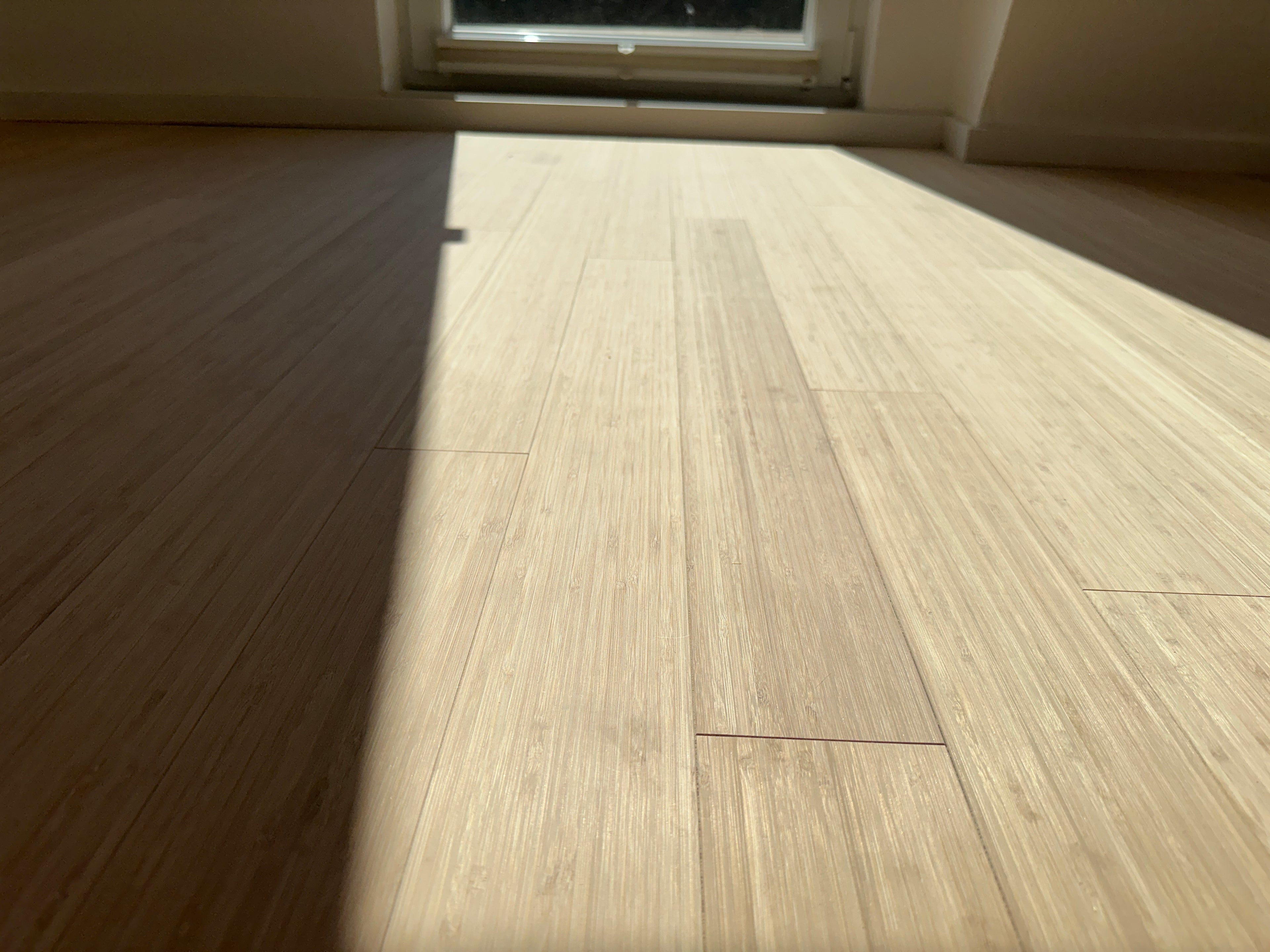Fertig verlegtes Bambusparkett Nahaufnahme